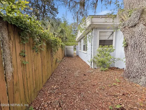 5925 Oaklane Drive Jacksonville FL 32244