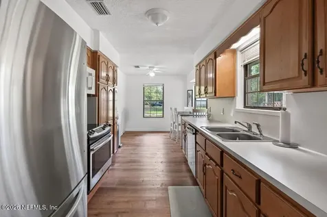 11668 V C Johnson Road Jacksonville FL 32218