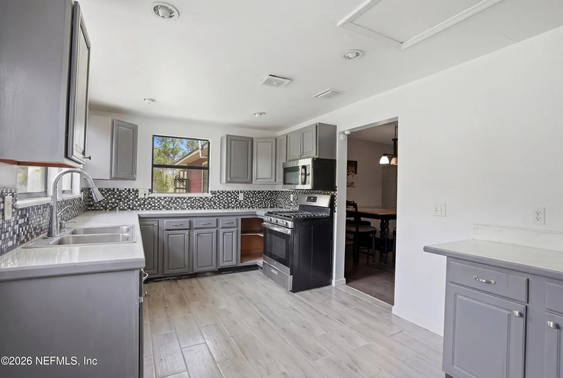 4111 Cedar Point Road Jacksonville FL 32226