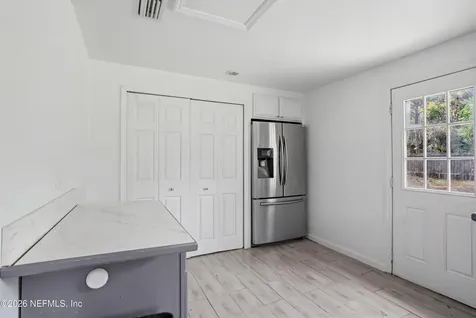 4111 Cedar Point Road Jacksonville FL 32226