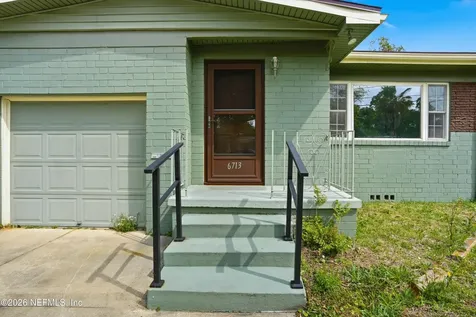 6713 Provost Road N Jacksonville FL 32216