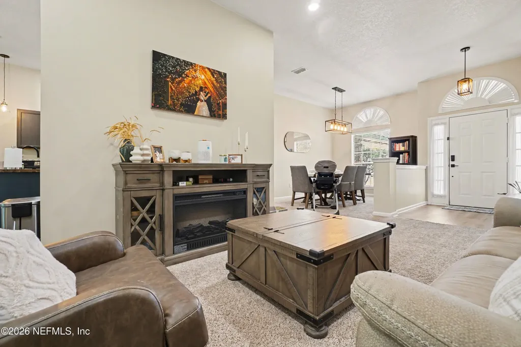 5663 Wolf Creek Drive Jacksonville FL 32222