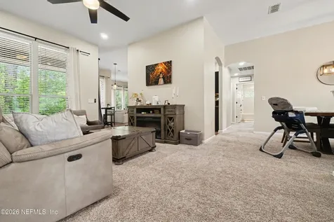 5663 Wolf Creek Drive Jacksonville FL 32222