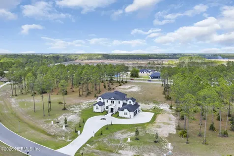 10137 Hunters Chase Court Jacksonville FL 32219