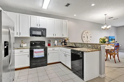 8629 Ribbon Falls Lane Jacksonville FL 32244