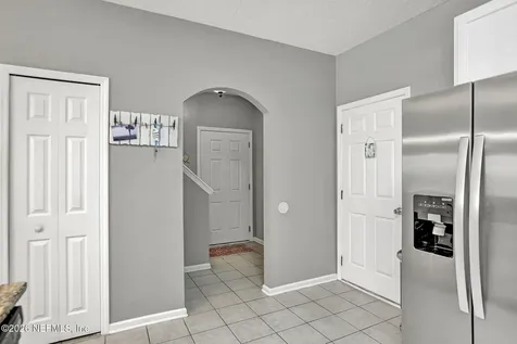 8629 Ribbon Falls Lane Jacksonville FL 32244