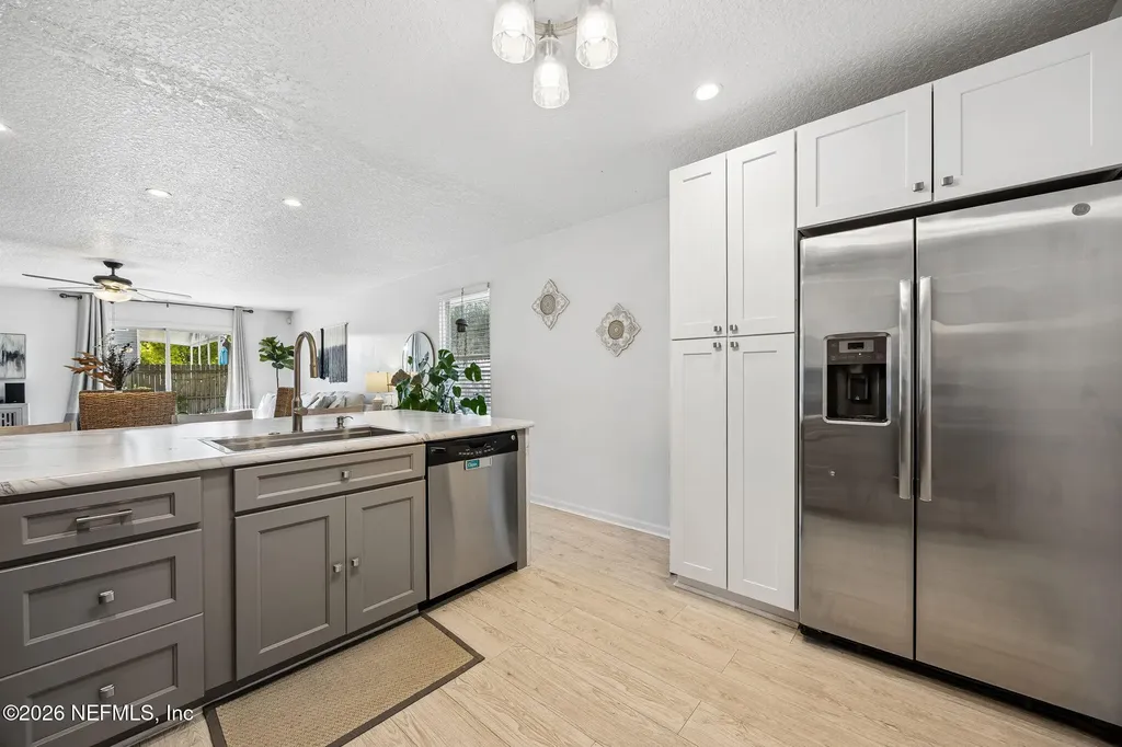 831 Division Street Fernandina Beach FL 32034