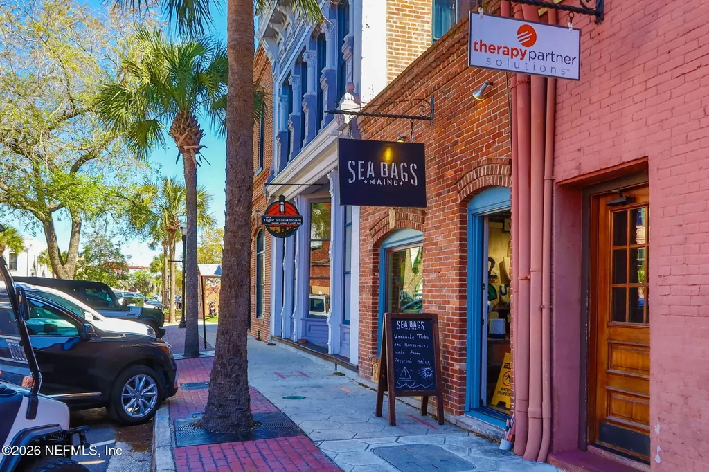 831 Division Street Fernandina Beach FL 32034