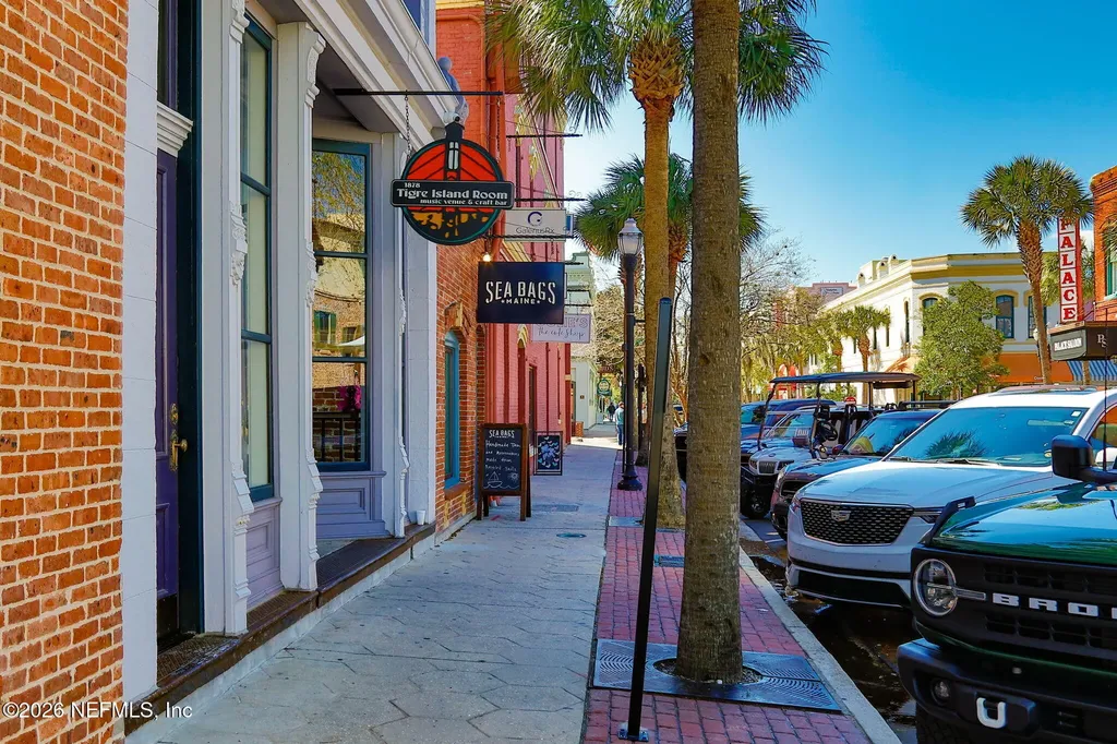 831 Division Street Fernandina Beach FL 32034