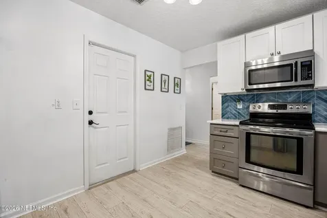 831 Division Street Fernandina Beach FL 32034