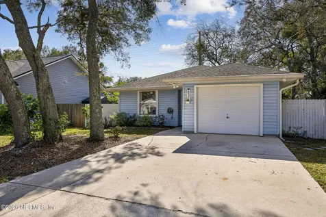831 Division Street Fernandina Beach FL 32034