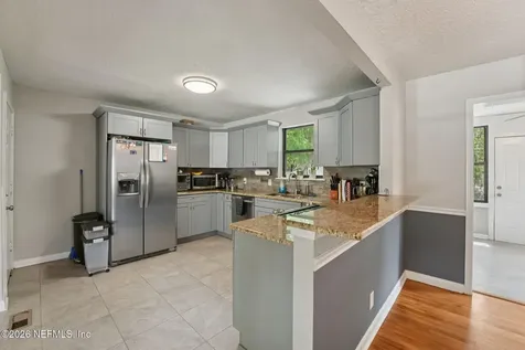5112 Oakside Drive Jacksonville FL 32244