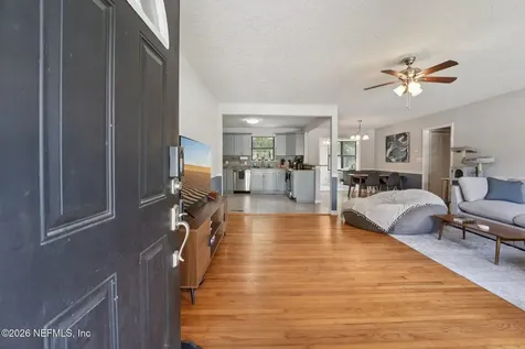 5112 Oakside Drive Jacksonville FL 32244