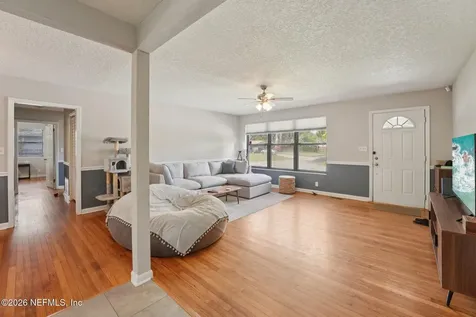 5112 Oakside Drive Jacksonville FL 32244