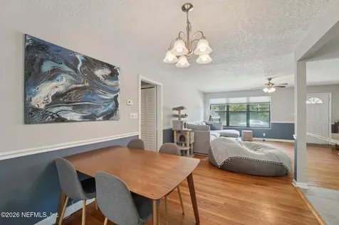 5112 Oakside Drive Jacksonville FL 32244