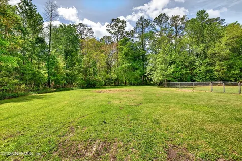 43122 Pineridge Drive Callahan FL 32011