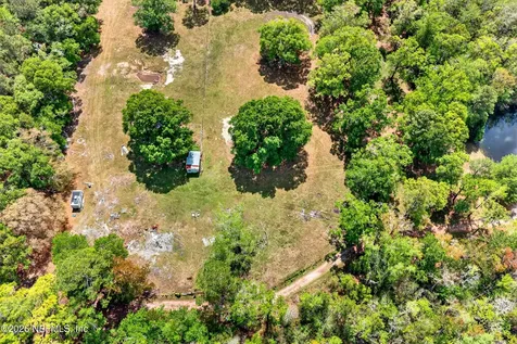 43122 Pineridge Drive Callahan FL 32011