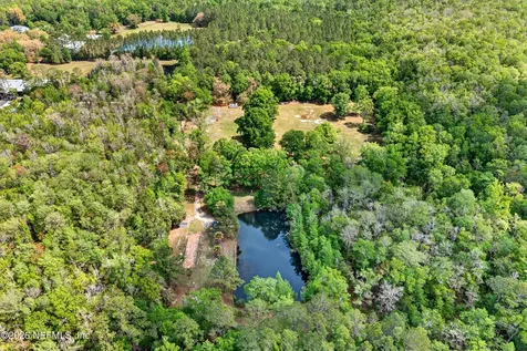 43122 Pineridge Drive Callahan FL 32011