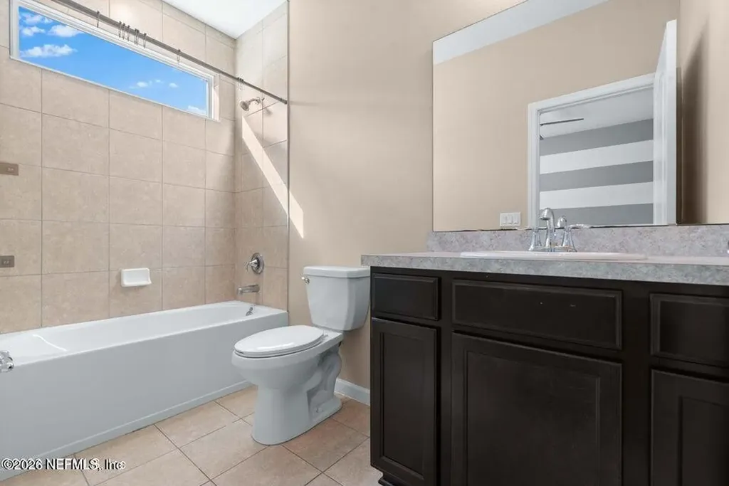10971 Ventnor Avenue Jacksonville FL 32218