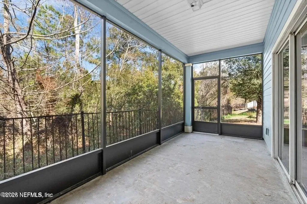 10971 Ventnor Avenue Jacksonville FL 32218