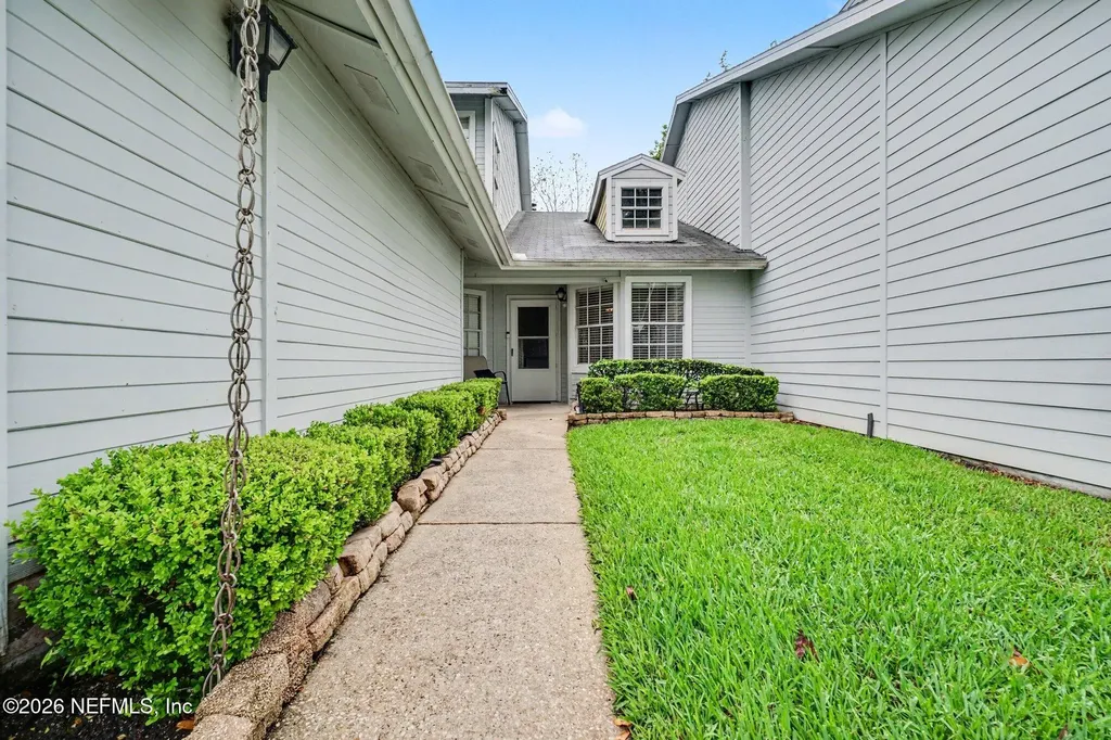 4564 Wandering Oaks Court Jacksonville FL 32257