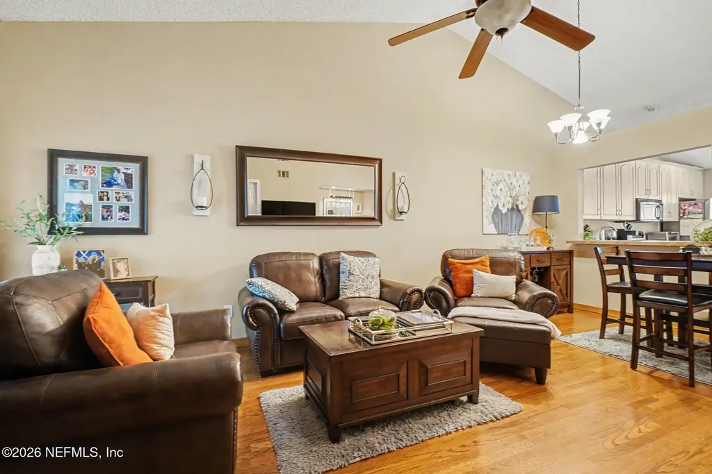 4564 Wandering Oaks Court Jacksonville FL 32257