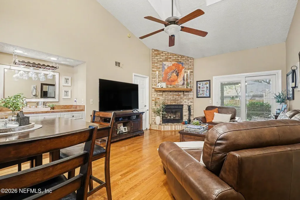 4564 Wandering Oaks Court Jacksonville FL 32257