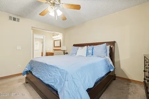 4564 Wandering Oaks Court Jacksonville FL 32257