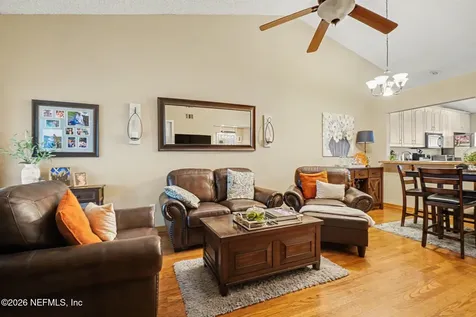 4564 Wandering Oaks Court Jacksonville FL 32257