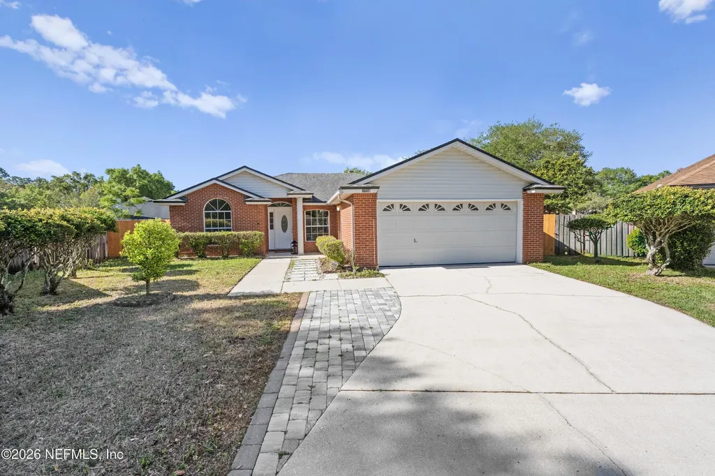 7668 Fawn Lake Drive N Jacksonville FL 32256