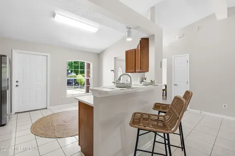 7668 Fawn Lake Drive N Jacksonville FL 32256