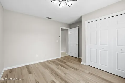7668 Fawn Lake Drive N Jacksonville FL 32256