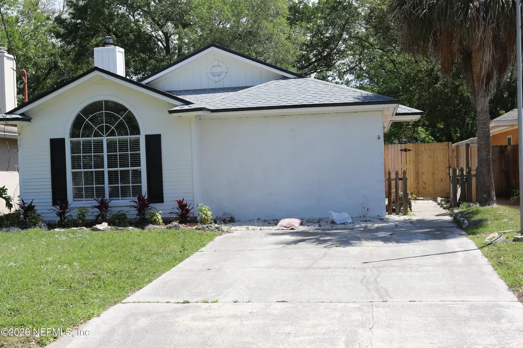 569 Camelia Street Atlantic Beach FL 32233