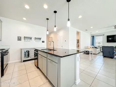 173 Flach Drive St. Johns FL 32259