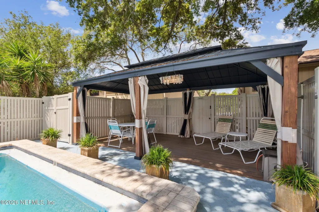 3165 1st Avenue Fernandina Beach FL 32034