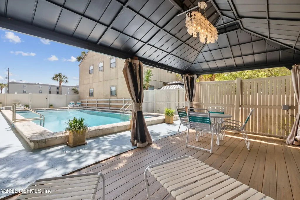 3165 1st Avenue Fernandina Beach FL 32034