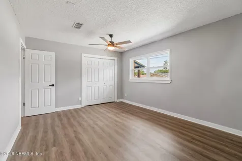 350 N 6th Street Macclenny FL 32063