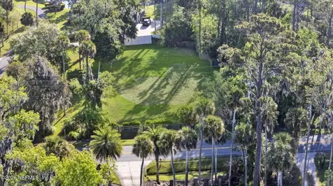 142 Roscoe Boulevard N Palm Valley FL 32082