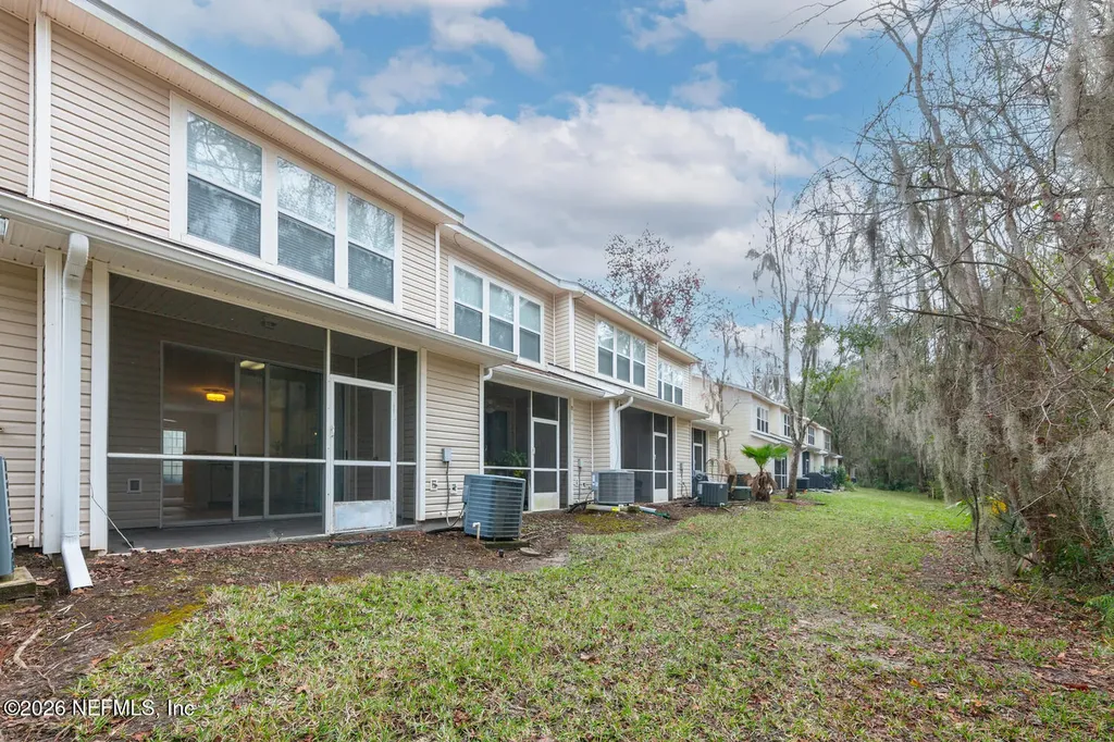 3532 Twisted Tree Lane Jacksonville FL 32216