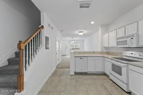 3532 Twisted Tree Lane Jacksonville FL 32216