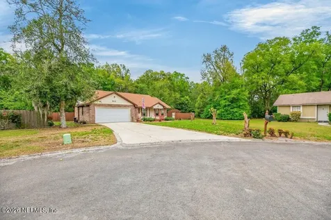 8111 Cayuga Trail N Jacksonville FL 32244