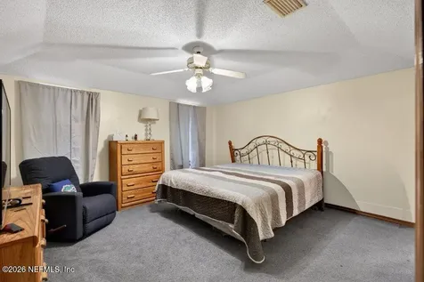 8111 Cayuga Trail N Jacksonville FL 32244