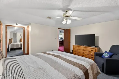 8111 Cayuga Trail N Jacksonville FL 32244