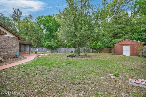 8111 Cayuga Trail N Jacksonville FL 32244