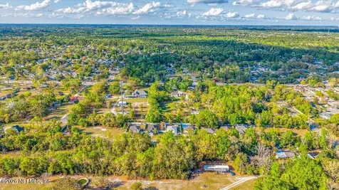 8111 Cayuga Trail N Jacksonville FL 32244