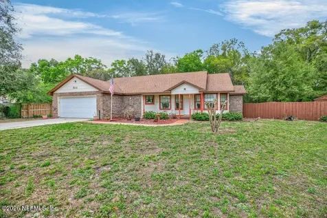 8111 Cayuga Trail N Jacksonville FL 32244