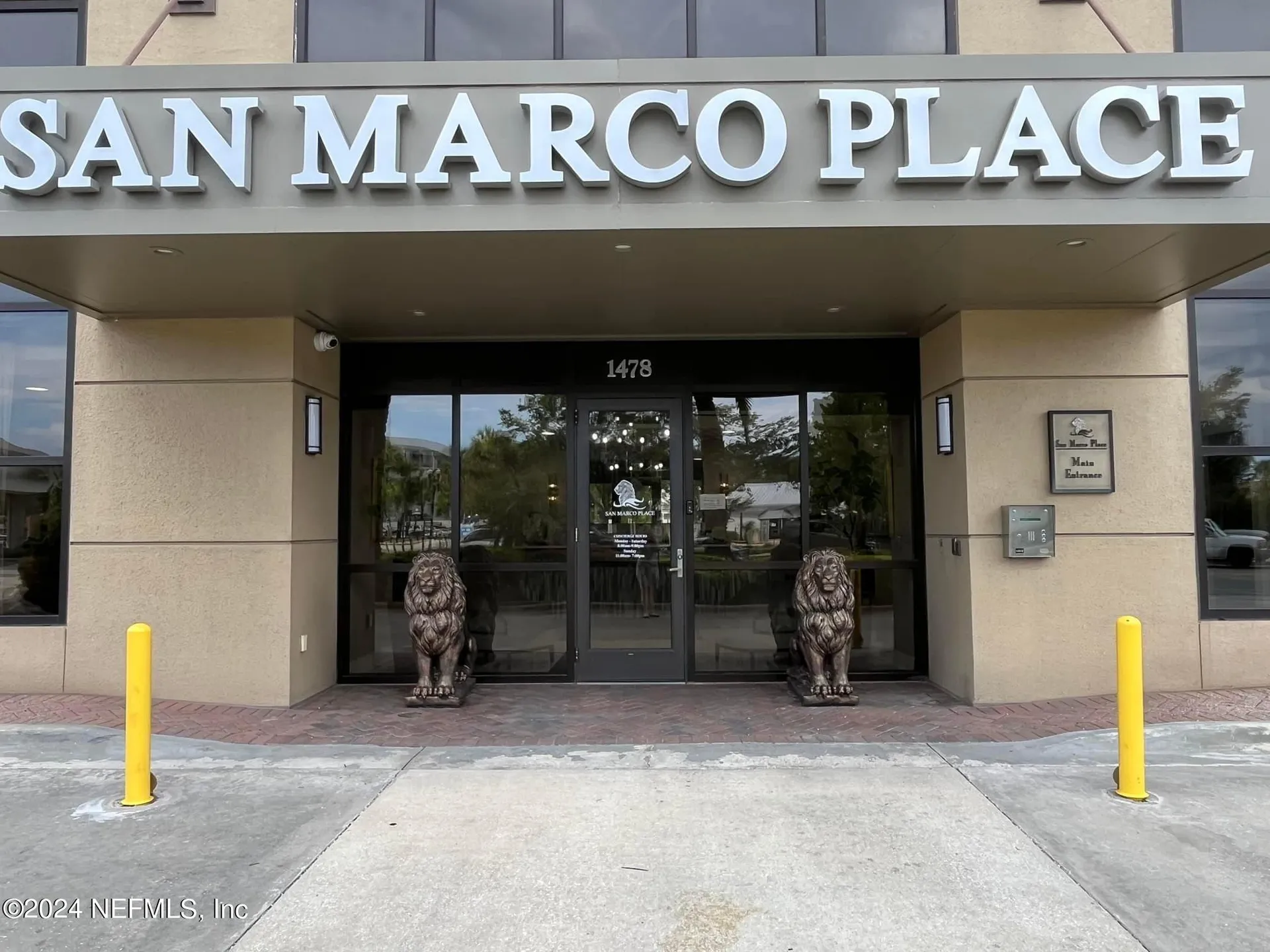 1478 Riverplace Boulevard Jacksonville FL 32207