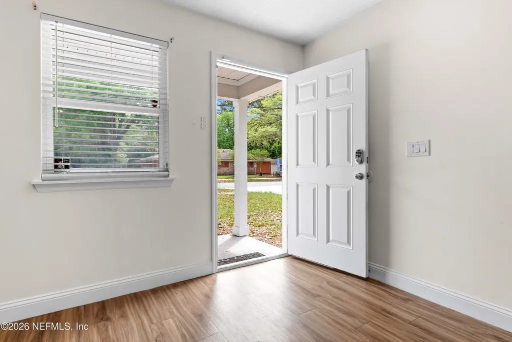 4056-58 Grant Road Jacksonville FL 32207
