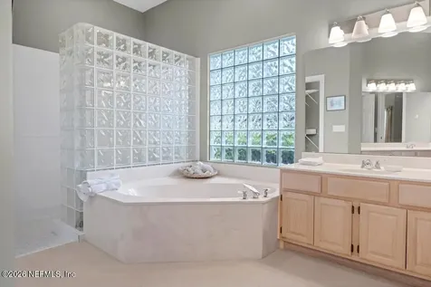 137 Oak View Circle Ponte Vedra Beach FL 32082