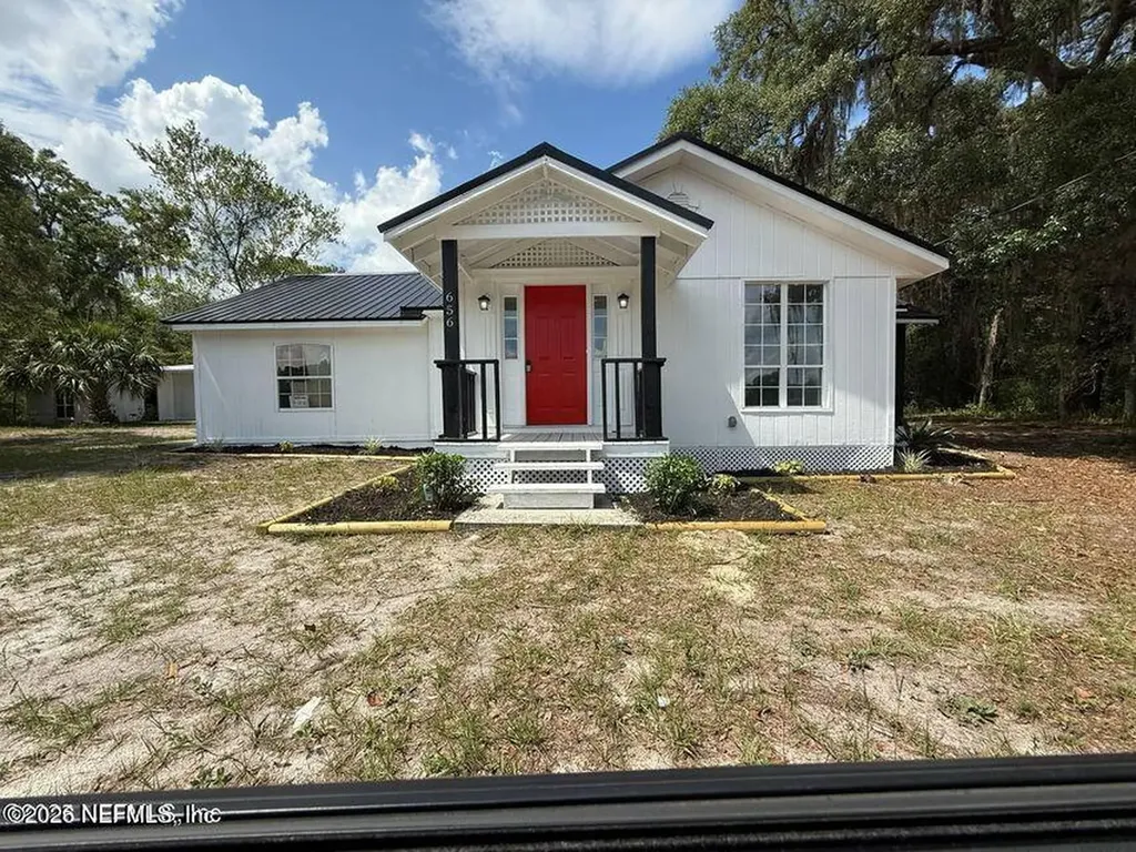 656 State Road 20 Palatka FL 32177